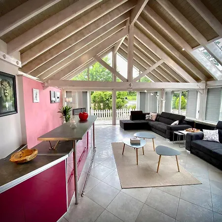Vila 200m2 Avec Piscine Chauffee & & Sauna & Kota-grill Laval-sur-Vologne