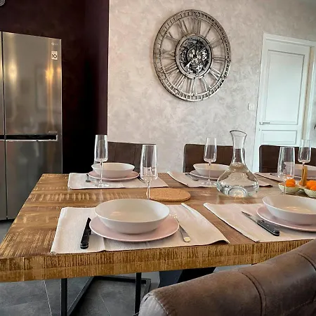 200m2 Avec Piscine Chauffée&spa&sauna&kota-grill Villa