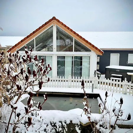 Vila 200m2 Avec Piscine Chauffee & & Sauna & Kota-grill